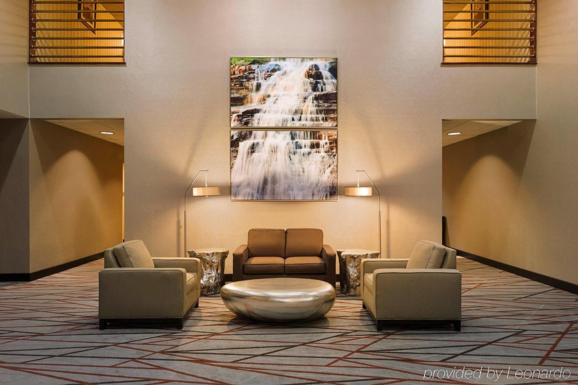 Radisson Akron-Fairlawn Copley Montrose Exterior photo